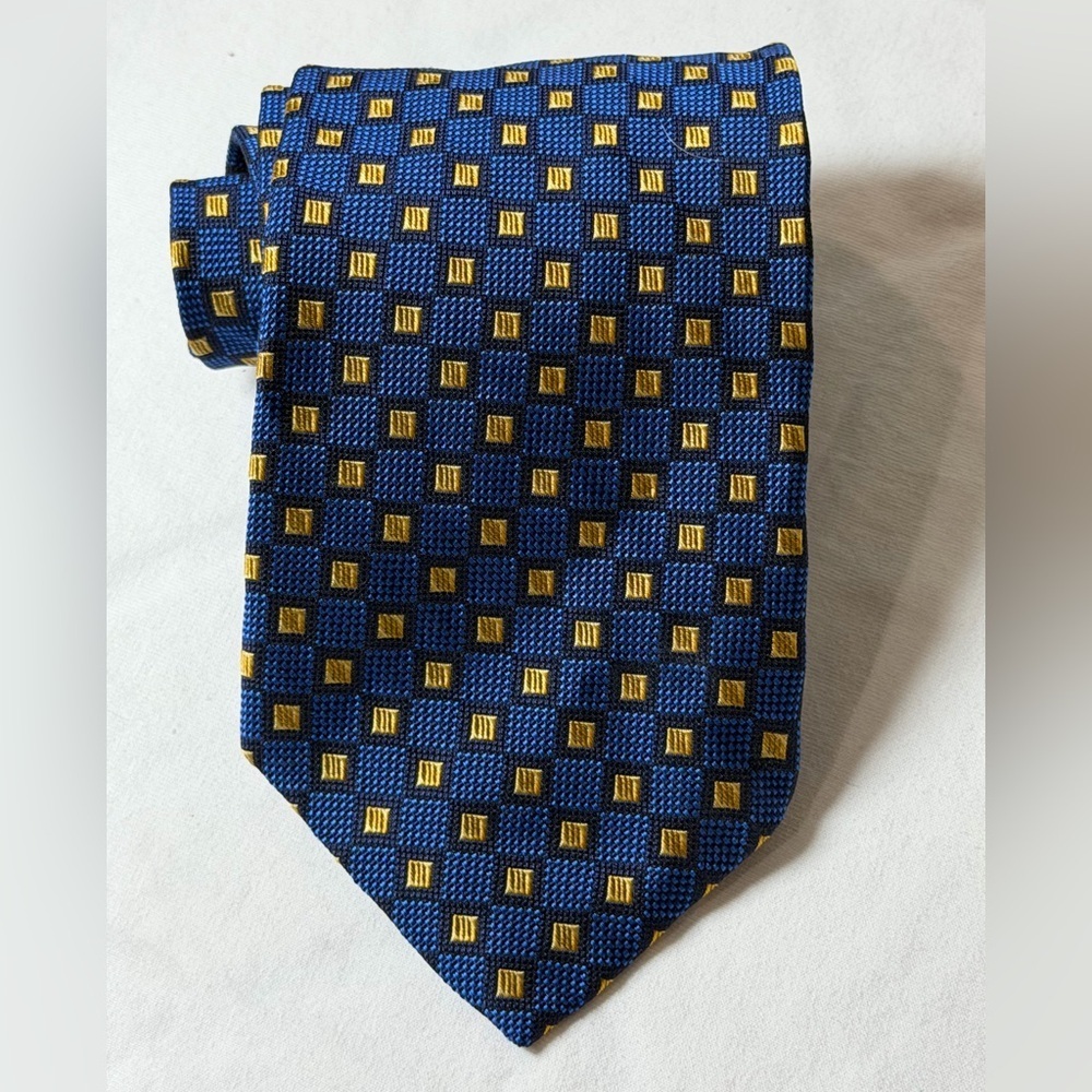 Robert Talbott 100% Silk Blue and Gold Geometric Textured Tie  Designer Lux